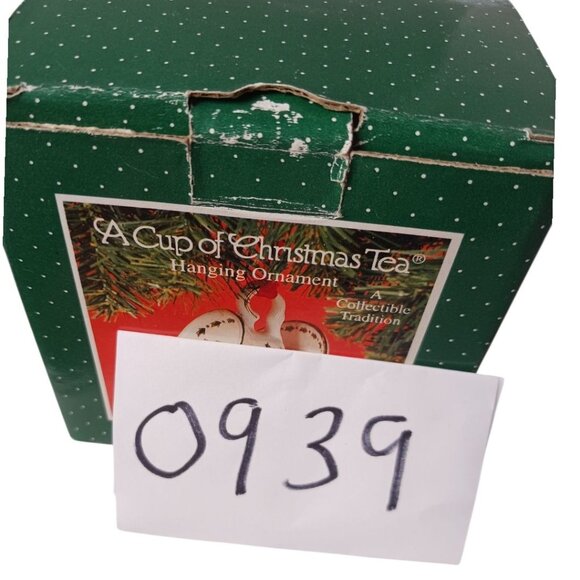 Waldman House Press A Cup Of Christmas Tea Hanging Ornament Fine Bone China Hol - Picture 4 of 7